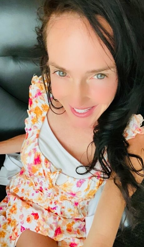 lilrosiedoll xxxモデル 画像