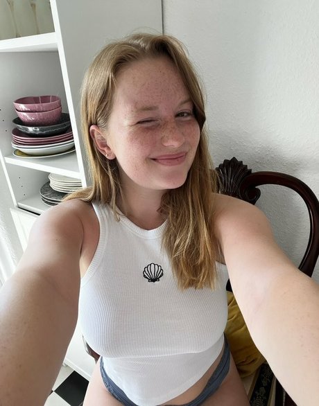 Tガールオンリーファン ポルノ 写真