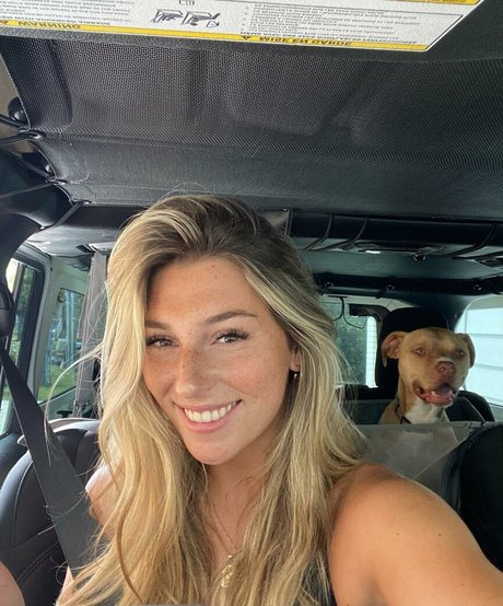 Abbey Wilson ヌードモデル 画像