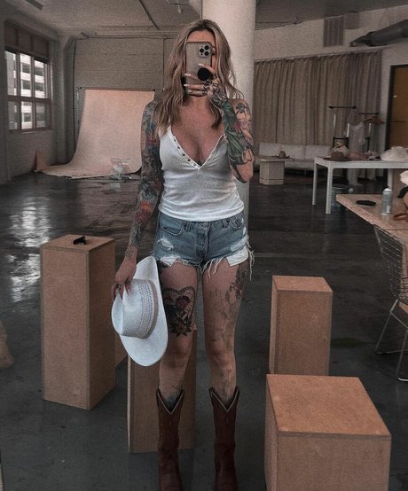 コスプレ フェムボーイ オンリーファンズ セックス アーカイブ