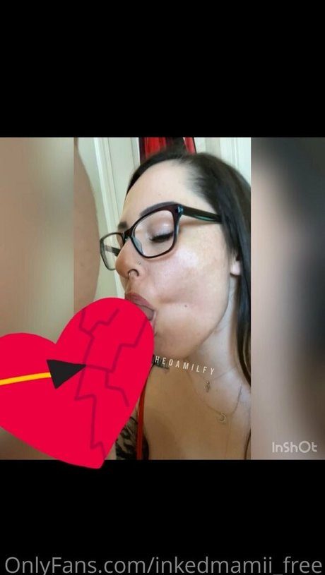 inkedmamii free 最高のモデル 写真