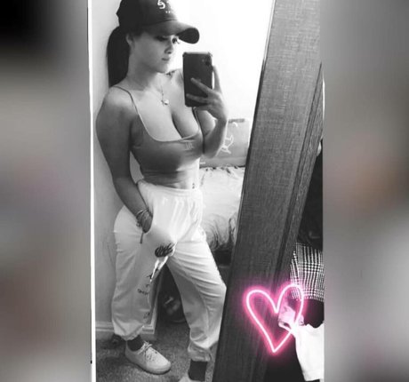 Clo Nicole セックス女優 写真