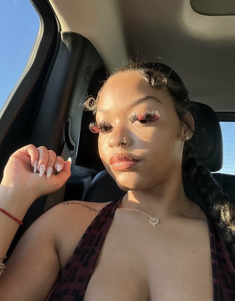 赤毛の異人種間オンリーファンズ xxx 画像