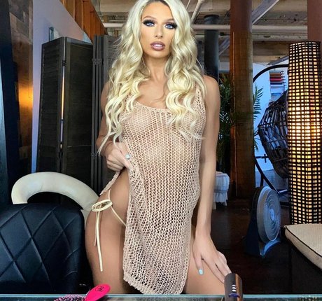 Brianna Lee ポルノスター パーフェクト 画像