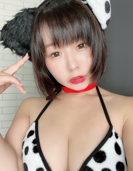 Ruis Tsuji セクシーモデル 写真