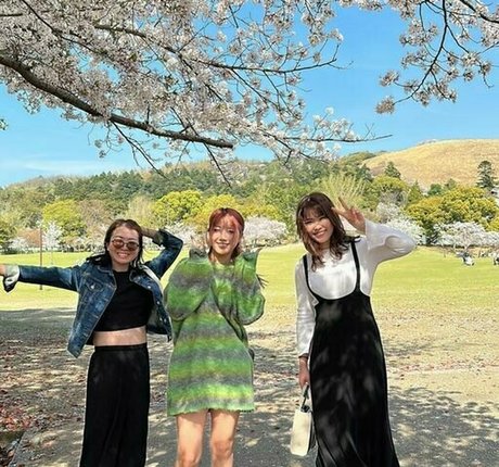 jgirlrena ヌードスター 写真