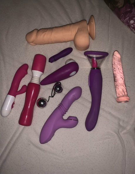 queenv1997 セックス女優 画像