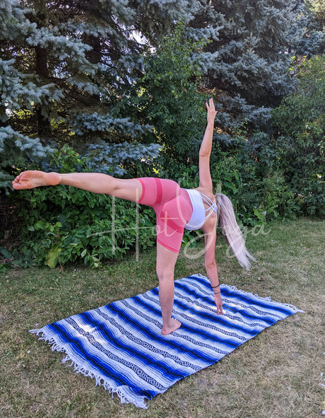 hot yoga かわいいポルノスター ギャラリー