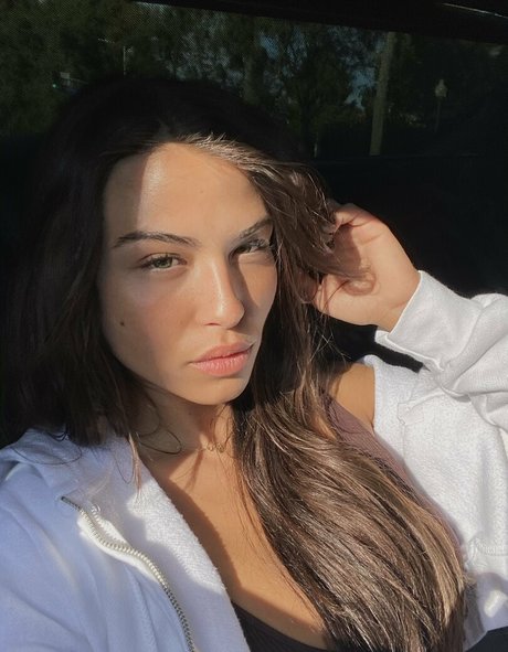 kristenheh 素敵なモデル 写真