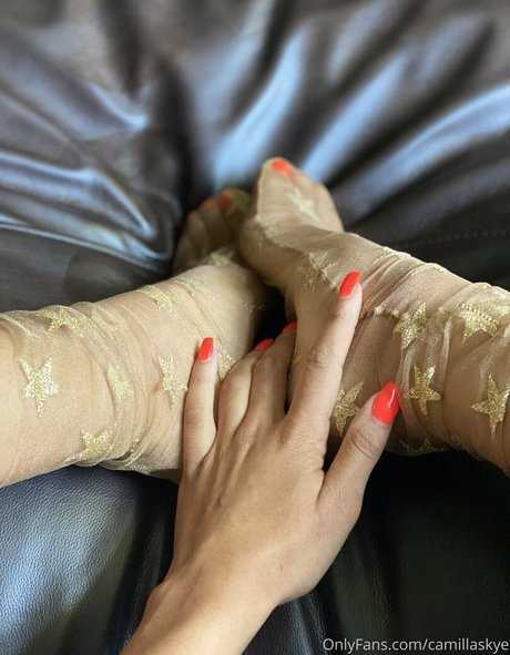 camillaskye ポルノ女優 写真