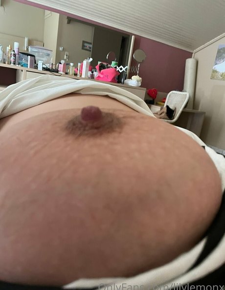 アナルを食べるオンリーファンズ えろ 写真