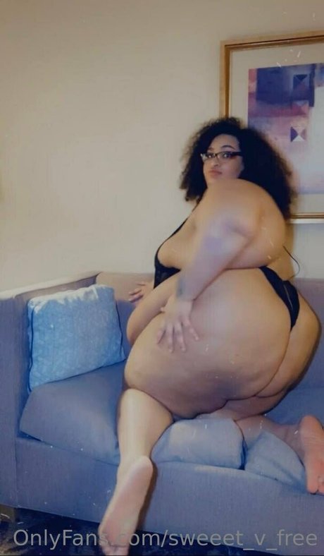 黒檀の熟女オンリーファンズ 無料セックス 写真