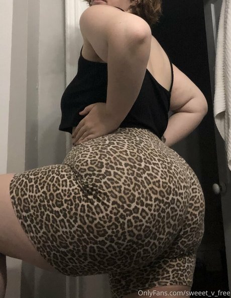 sweeet v free かわいいポルノスター アーカイブ