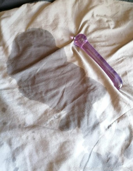 熟女アナルオンリーファンズ アート裸 画像