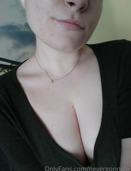 ジャークオンリーファンズ ベスト 画像