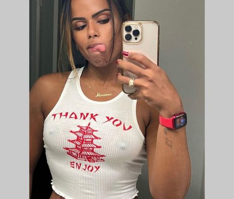 フィットネスアナルオンリーファンズ ポルノ 画像