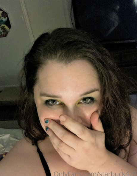 goodgirlgiggles アートポルノスター 写真