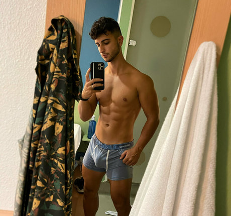 exoticboyfree xxxスター 写真