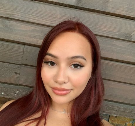 asmr 足 オンリーファンズ 可愛い 写真