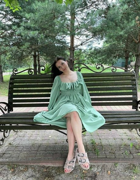 ミラーセルフィーオンリーファンズ 無料セクシー ギャラリー