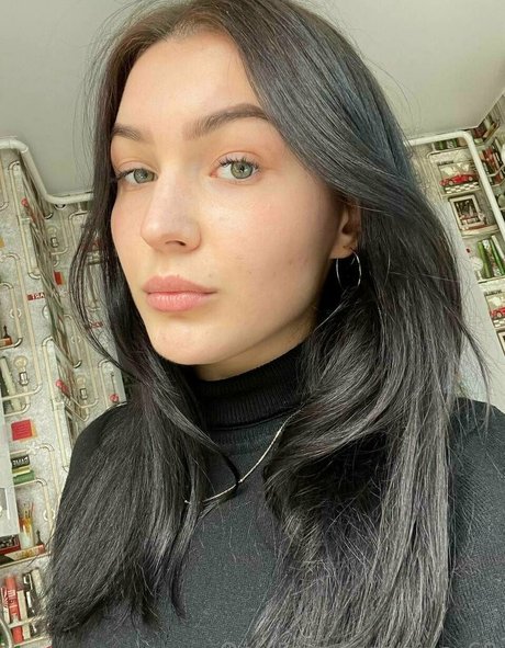 ぽっちゃりラテン系オンリーファンズ ホットポルノ 画像