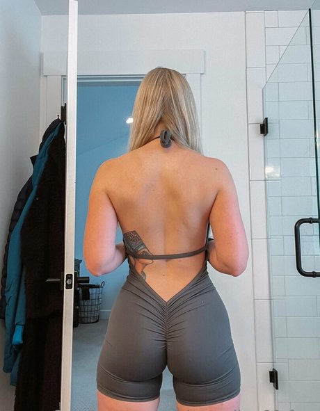 Violet walker66 独占ポルノスター 写真