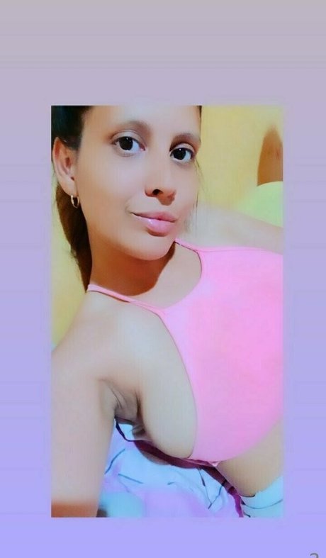 アマチュアディープスロートオンリーファンズ 美しい裸 画像