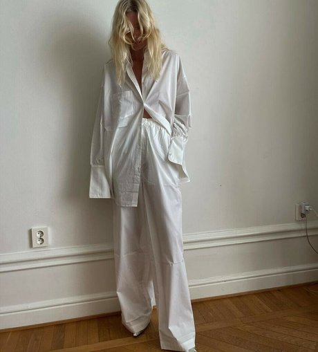 パンストオンリーファンズ ヌード アーカイブ