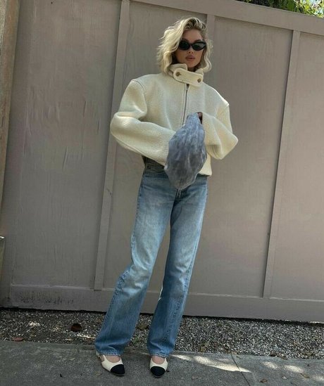 黒檀BDSMオンリーファンズ アートヌード ギャラリー