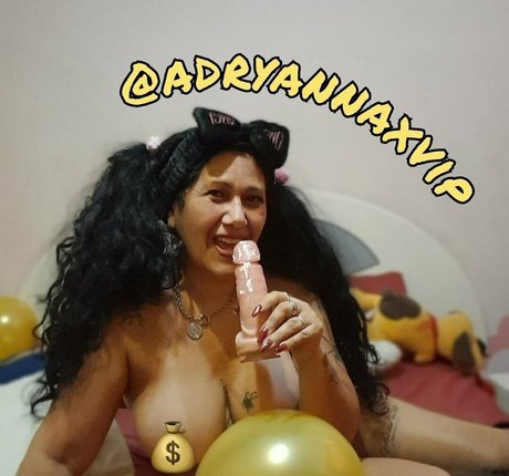 ぽっちゃりブロンドのオンリーファンズ 美しいヌード ギャラリー