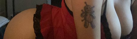 crosseyedivy 裸のモデル ギャラリー