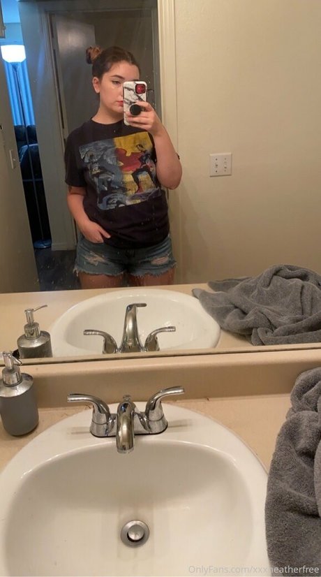 ティックトックスター オンリーファンズ セクシーヌード アーカイブ