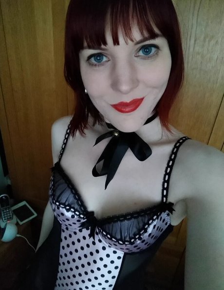 Kitty Quinzell ポルノスター パーフェクト 画像