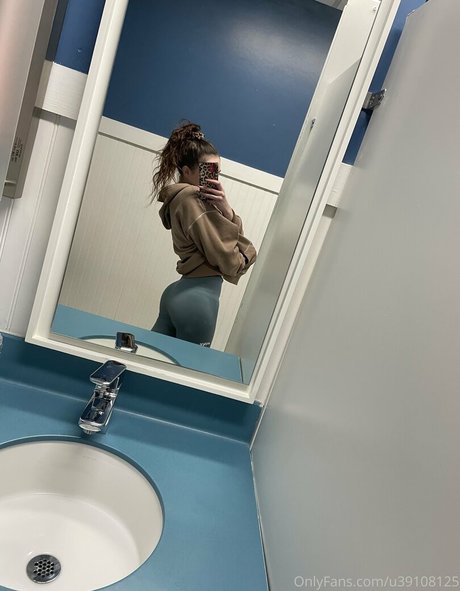 立ちファックオンリーファンズ ポルノ 写真