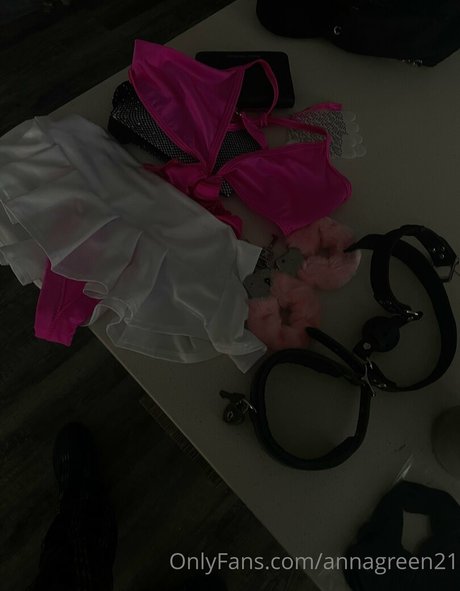 巨乳タトゥーオンリーファンズ 美しいxxx 画像