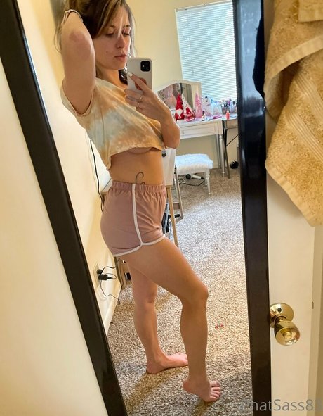 clever belle5 美しいモデル 画像