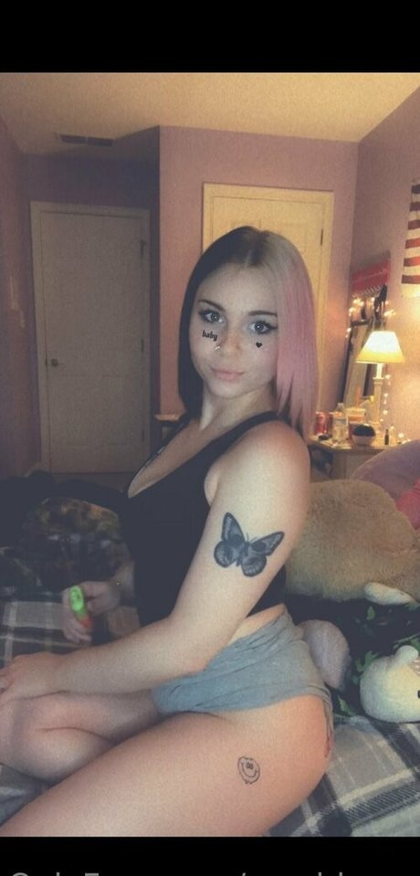 cambbyyy エロティックなスター 画像