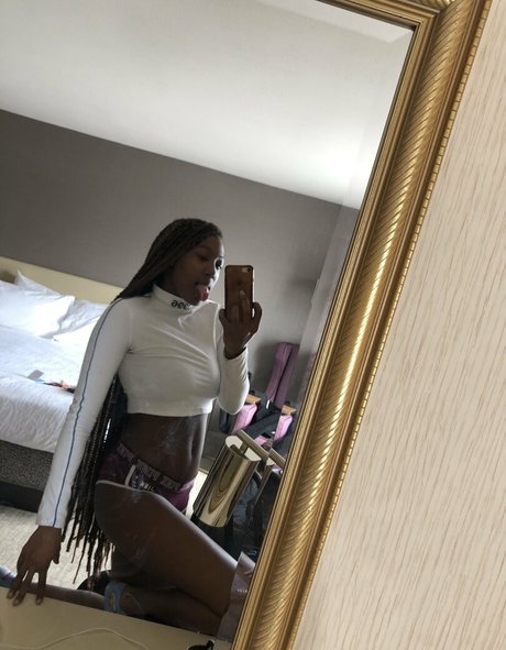 krazyyy4k ポルノスター 写真