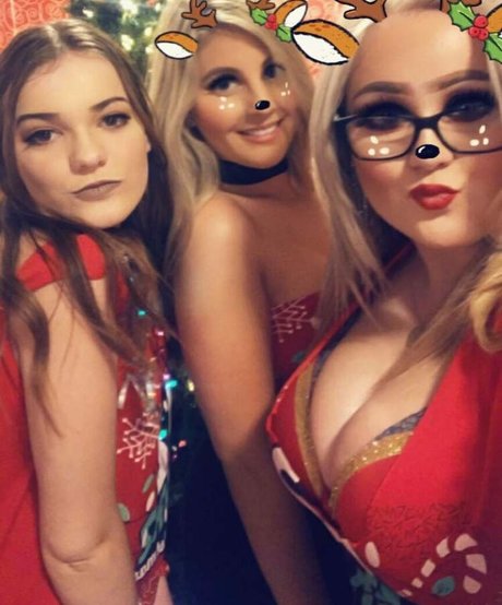 Lilly Alcorn ホット女優 写真