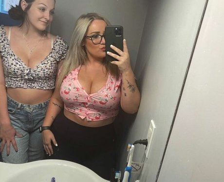 潮吹きオーガズムオンリーファンズ 美しいヌード ギャラリー