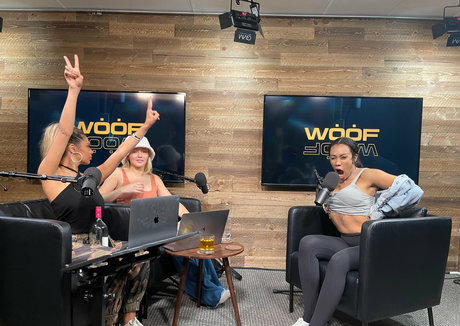 thatonegirlmikeyvlogs ポルノスター アート 写真