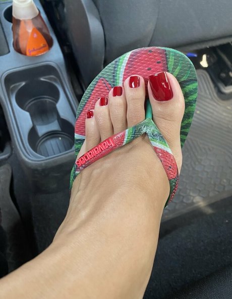 デカ尻ティーンオンリーファンズ セクシー裸 写真