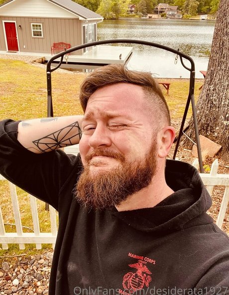 binxanddesi セックススター 画像