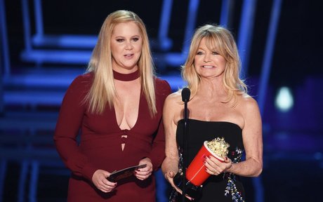 Amy Schumer セクシーなスター 写真