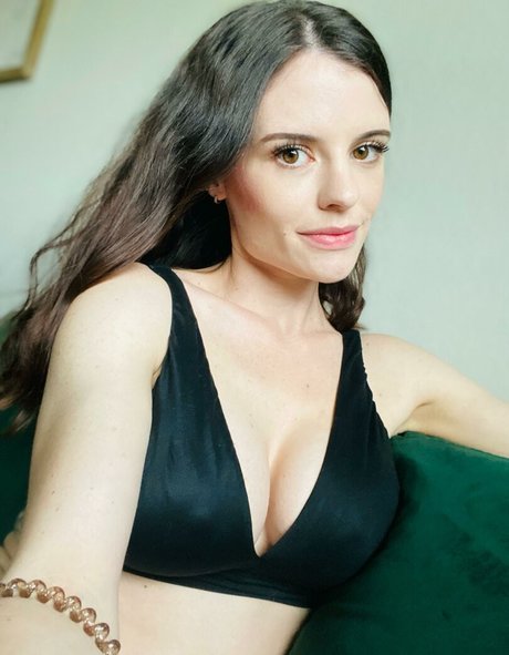 オンリーファンズを崇拝する 無料ポルノ 写真