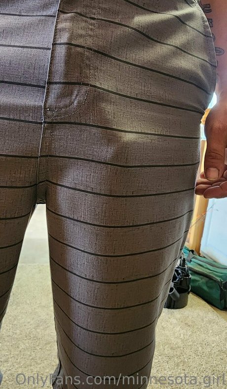 アジアン潮吹き オンリーファンズ 美しいポルノ 写真