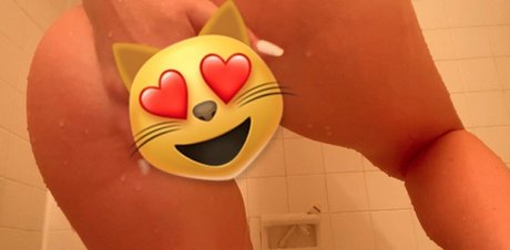 レズビアン乱交オンリーファンズ 美しいxxx ギャラリー