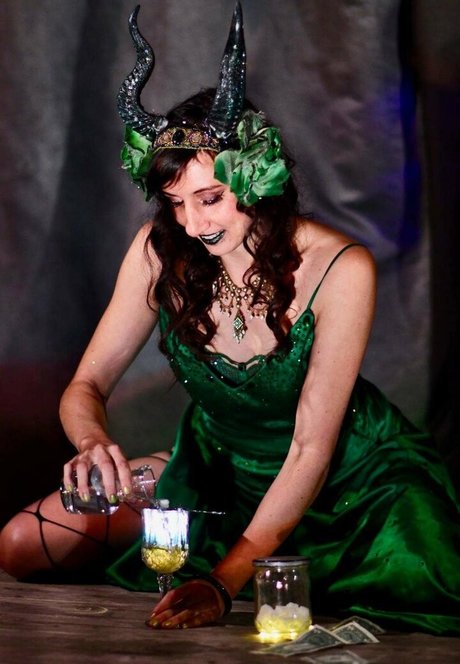 熟女オナニーオンリーファンズ アダルト無料 写真