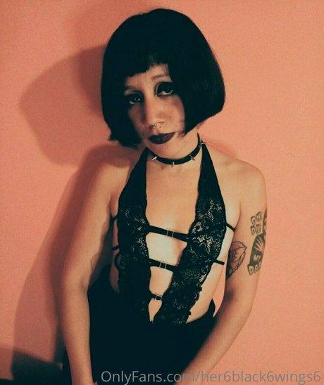 エクストリームオンリーファン 裸 写真