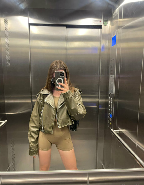 rosamelloveyou ポルノスター xxx ギャラリー